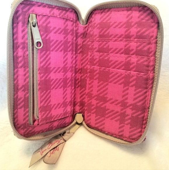 Vera Bradley Wristlet Wallet | Paisley Meets Plaid | Retired Print - Picture 4 of 9